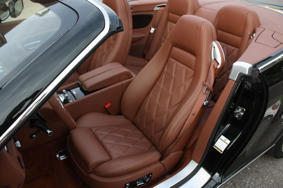  Bentley Continental GTC Speed 2010 года  (фото 35 из 70)
